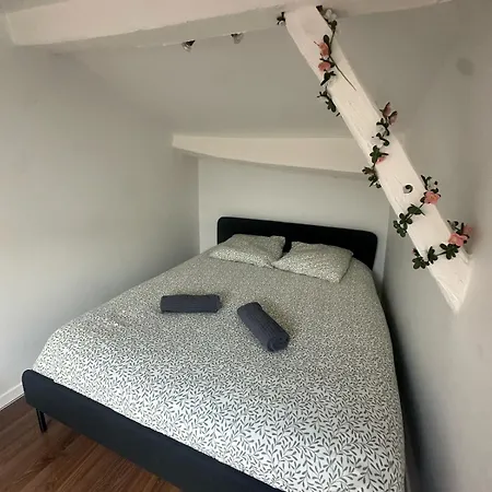 Duplex *