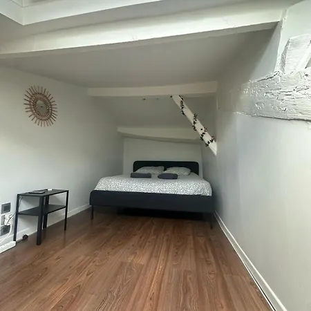 Duplex *
